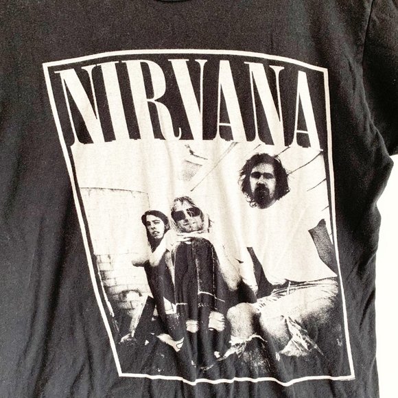 Nirvana Band Photo Black Tee Shirt (no size)-read - Picture 2 of 4